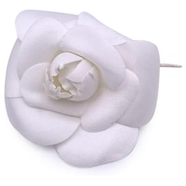 Chanel-Vintage White Cloth Flower Camelia Camellia Brooch Pin-White