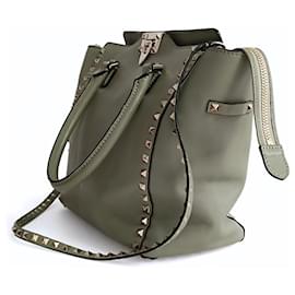 Valentino-Valentino Rockstud shoulder bag in light green leather-Green