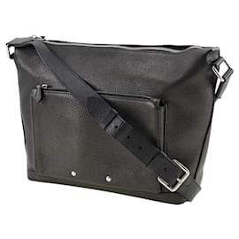 Louis Vuitton-Louis Vuitton Armand Messenger PM Leather Shoulder Bag M53491 in good condition-Other
