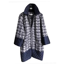 Chanel-8K$ Paris / Salzburg CC Buttons Boucle Tweed Coat-Grey