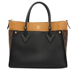Louis Vuitton-Louis Vuitton On My side-Black