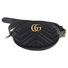 Gucci-Leather belt bag-Black