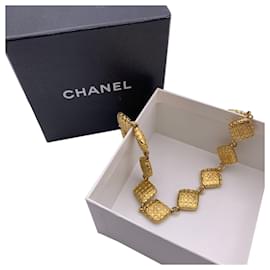 Chanel-Collana con colletto collier trapuntato in metallo dorato vintage-D'oro