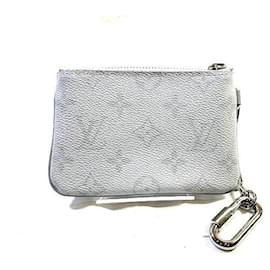 Louis Vuitton-Monedero de lona Louis Vuitton con cremallera PM M67809 En muy buenas condiciones-Otro