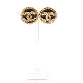 Chanel-Brincos CHANEL T.  banhado a ouro-Preto