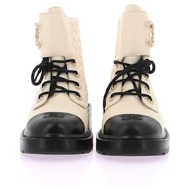 Chanel-CHANEL  Ankle boots T.eu 39 leather-White