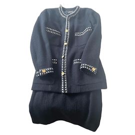 Chanel 1987 vintage suit set Black