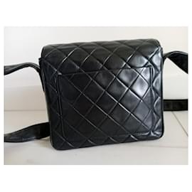 Chanel-bolso con solapa-Negro