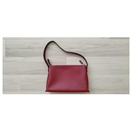 Burberry-Totes-Red