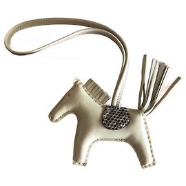 Hermès Rodeo bag accessory Cream