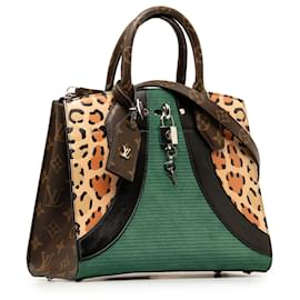 Louis Vuitton-Louis Vuitton Piel de becerro con estampado de leopardo y monograma verde Pana City Steamer PM-Verde