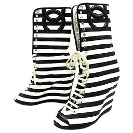 SAPATOS CHANEL G27076 Botas com cordões 37 CC LOGO LISTRAS OFFSET Outro