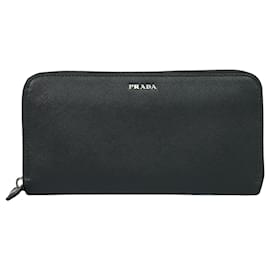 Prada-Prada-Preto