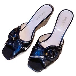 Espadrilles compensées en cuir verni noir Prada Calzature Donna Noir