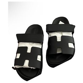Hermès Cyprus black leather sandals Black