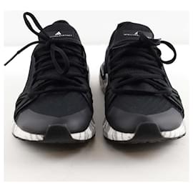 Adidas-Schwarze Ultraboost-Sneaker-Schwarz