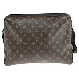 Louis Vuitton-Louis Vuitton Torres-Marrone