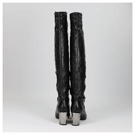 Chanel-Bottes longues en cuir de veau Chanel Taille 38 L’UE en noir-Noir