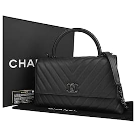 Chanel-Chanel V-Stich-Negro