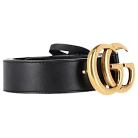 Gucci-Cintura Gucci GG Marmont in pelle nera-Nero