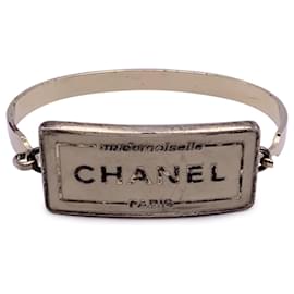 Chanel-Bracelet jonc Mademoiselle vintage en métal argenté et émail beige-Argenté