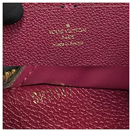 Louis Vuitton-Louis Vuitton Zippy Wallet Leder Lange Geldbörse M62214 in guter Kondition-Andere
