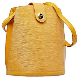 Louis Vuitton-Louis Vuitton Epi Cluny Leather Shoulder Bag M52259 in good condition-Other