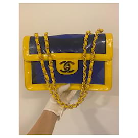 Chanel-Gemma estremamente rara! Borsa Maxi Flap in vinile bicolore giallo e blu Barbie 95P!-Blu,Giallo,Gold hardware