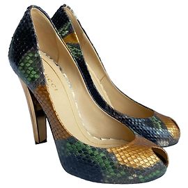 Gucci Python Leather Peep Toe Pumps Gold Mirror Heel Black Green Black Golden Bronze Dark green