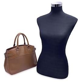 Louis Vuitton-Cartable Passy PM Bag en cuir épi marron clair-Beige