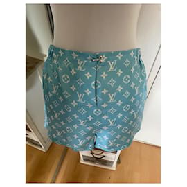 Louis Vuitton-Shorts-Türkis