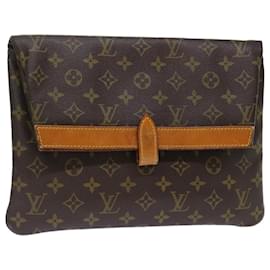 Louis Vuitton-LOUIS VUITTON Monogramm Pochette Priant Clutch Bag M51805 LV Auth yk11855-Monogramm