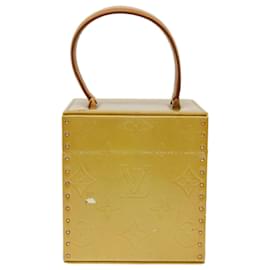 Louis Vuitton-LOUIS VUITTON Neceser Monogram Vernis Bleecker Beige M91002 autenticación 71437-Beige