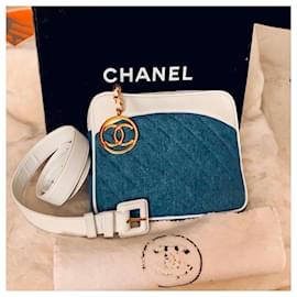 Chanel-Borsa a marsupio in pelle di agnello e denim CHANEL con scatola-Bianco,Blu,D'oro