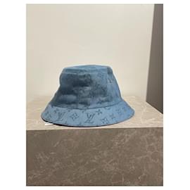 Louis Vuitton-LOUIS VUITTON Hüte T.cm 58 Baumwolle-Blau