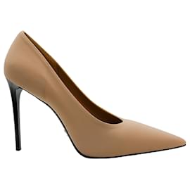 Autre Marque-Prada – Pumps aus Technostoff in Nude-Beige