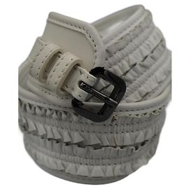 Burberry Cinturón de Cuero Blanco Branco
