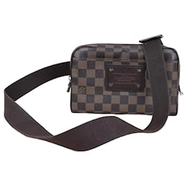 Louis Vuitton-Riñonera Brooklyn-Castaño