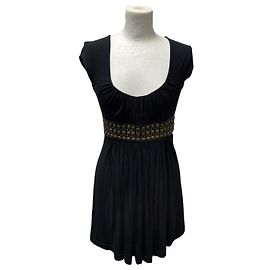 Autre Marque Vestido Negro Con Cinturón Negro