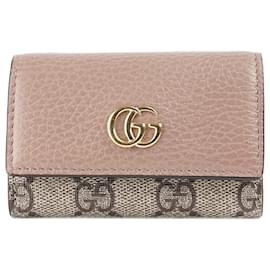 Gucci-GG Marmont Leather Key Case-Beige