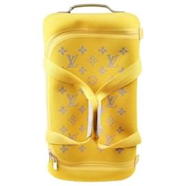 Louis Vuitton-horizon 55 Soft Duffle-Yellow