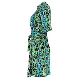 Diane Von Furstenberg-Diane Von Furstenberg Robe Portefeuille Imprimée en Soie Verte-Vert