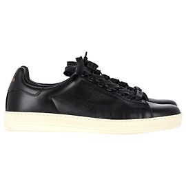 Tênis perfurado Tom Ford Warwick em couro preto Preto