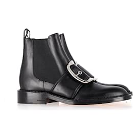 Givenchy-Botines con hebilla Givenchy en cuero negro-Negro