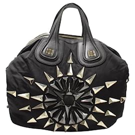 Givenchy-Bolso satchel Nightingale grande con tachuelas de Givenchy en cuero y nailon negro-Negro
