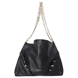 Givenchy-Givenchy Medium Voyou Chain Bag aus schwarzem Kalbsleder -Schwarz
