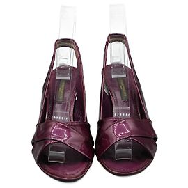 Tacones Louis Vuitton de charol Púrpura