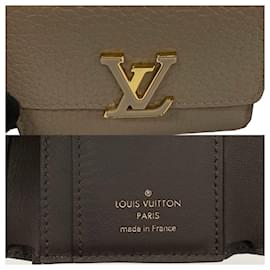 Louis Vuitton-Louis Vuitton Capucines Geldbörse XS Leder Kurze Geldbörse M68747 In sehr gutem Zustand-Andere