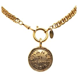 Chanel-Chanel Gold 31 Rue Cambon Pendant Necklace-Golden
