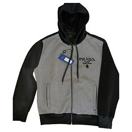 Prada Schwarzer Hoodie aus gestepptem technischem Stoff Schwarz